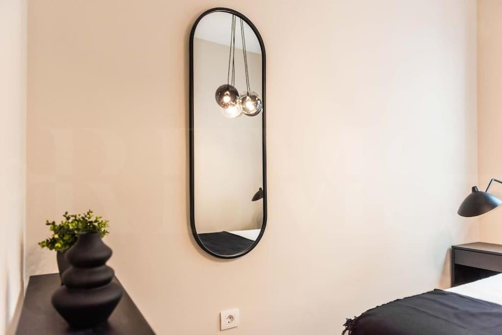 Contemporary Minimalist Apartment By Rems Málaga Exterior foto