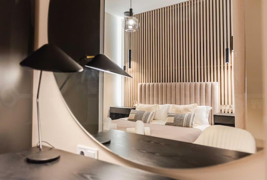 Contemporary Minimalist Apartment By Rems Málaga Exterior foto